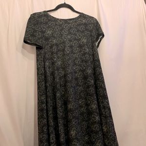 LuLaRoe Black floral, print T-shirt dress